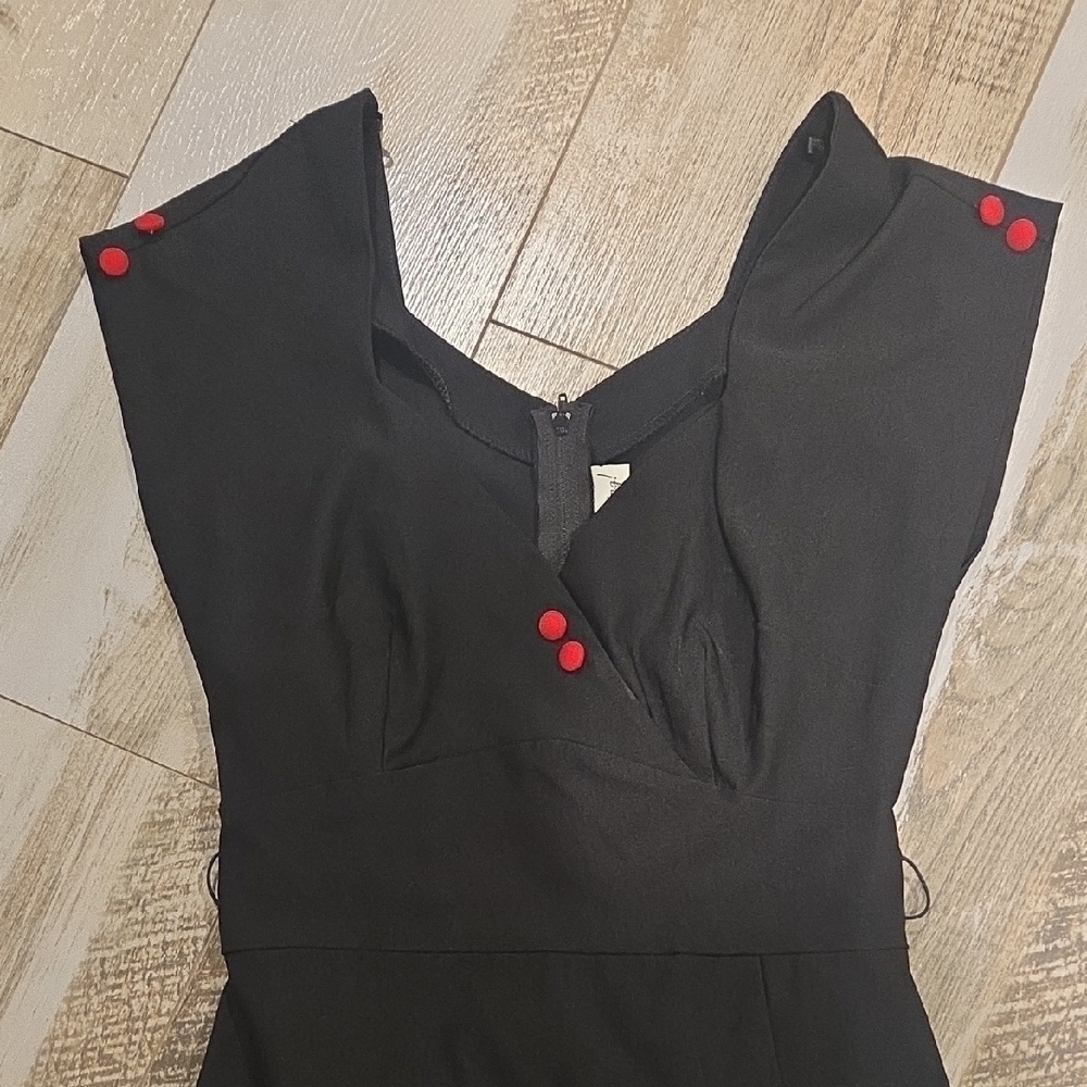 Stop Staring Elegant Black Midi Dress with Red Accents - Picture 9 of 11
